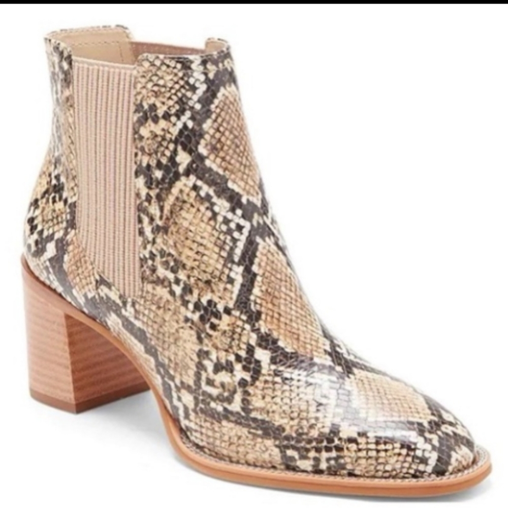 vince camuto chelsea boots